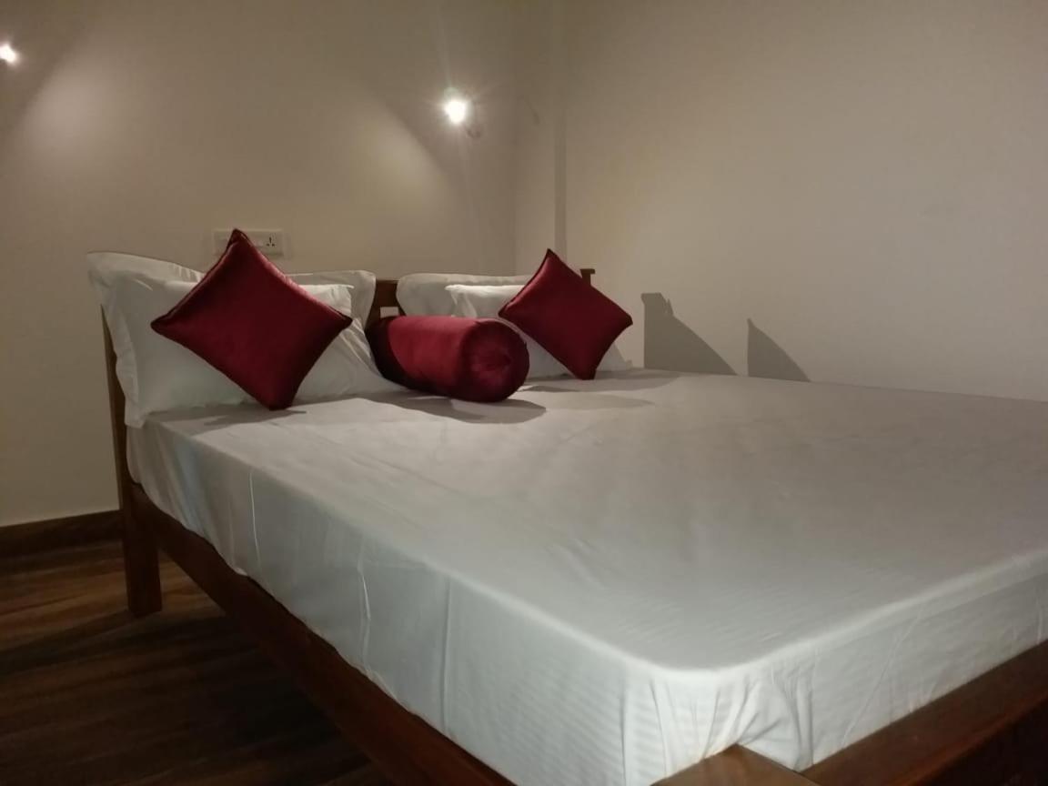 Coral Cove Beach Resort Varkala Kültér fotó